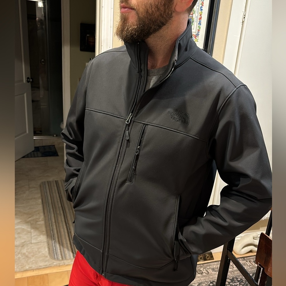 The North Face Zipper Up Wind Jacket size M